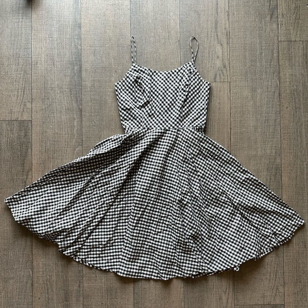 Gingham circle skirt dress size 6